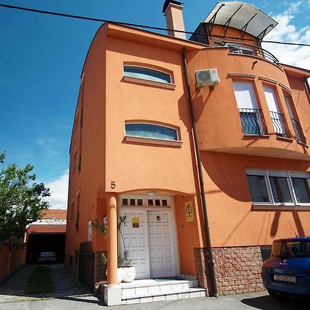 The Wallaby House Hostel Zagreb Exterior foto